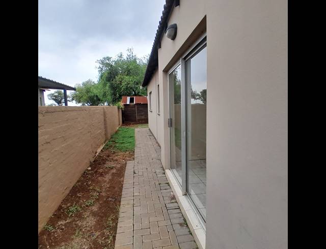 3 BEDROOM HOUSE FOR SALE IN WATERKLOOF EAST